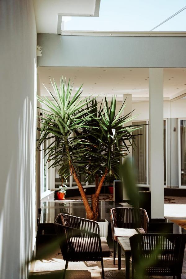 Atrium Deluxe Resort Golem  Zewnętrze zdjęcie
