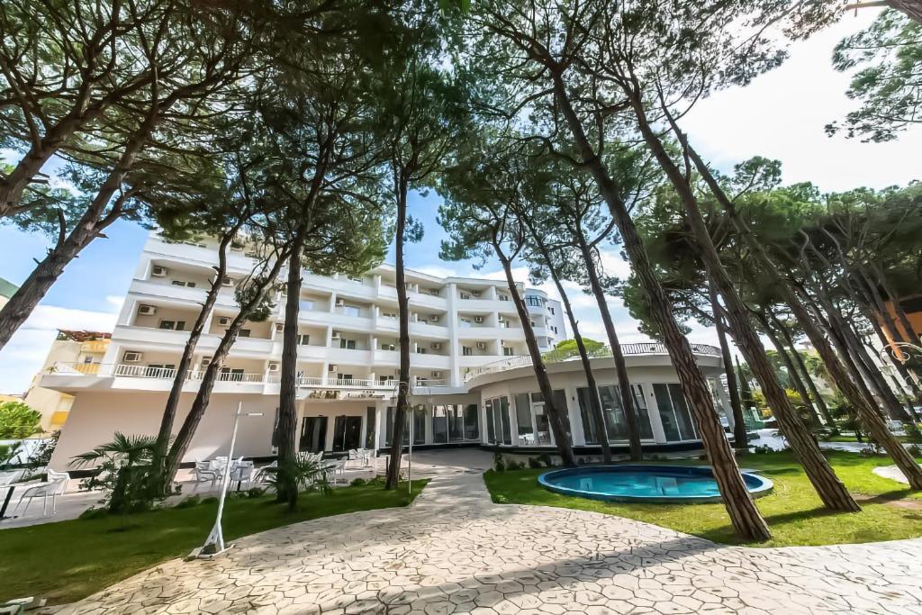 Atrium Deluxe Resort Golem  Zewnętrze zdjęcie